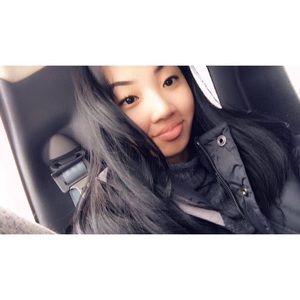 Meet your Posher, Angeline